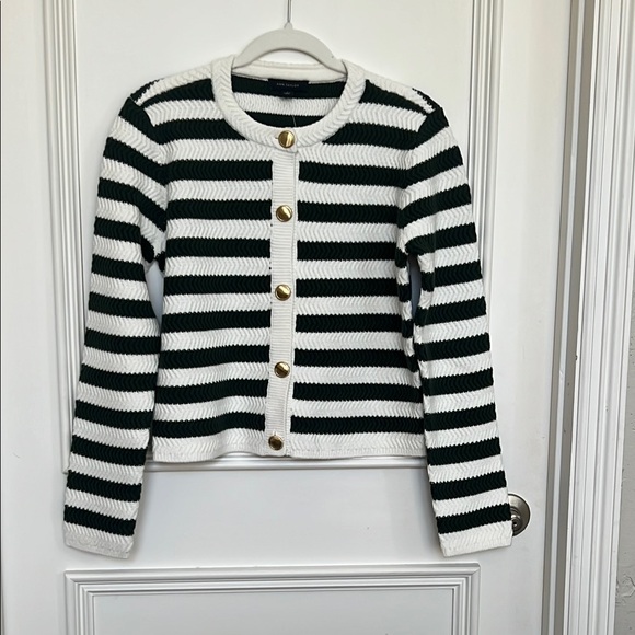 Ann Taylor Sweaters - NWT Ann Taylor striped stitch jacket/cardigan sweater. Dark green/cream. Medium